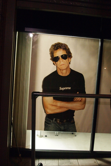 それから僕はアニキと車のディーラーに行ったのだが、何故か隣のちゃりんこ屋にルーが居た。