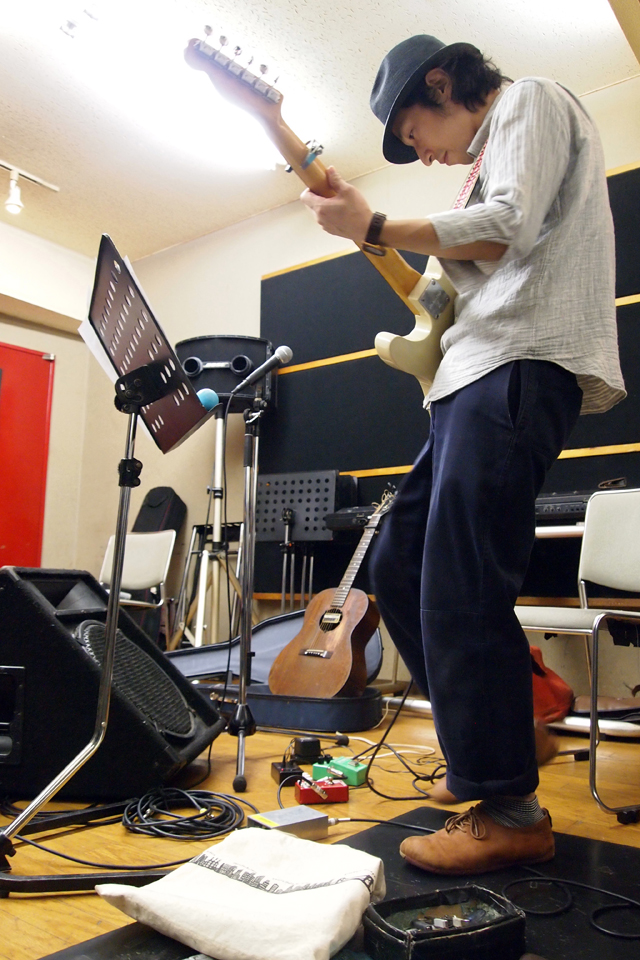 コッペパンのギター、冴えてます。まじで。