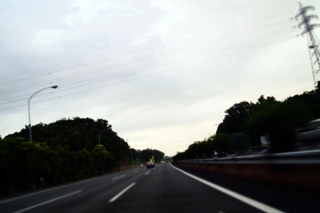 都内の激しい渋滞を抜けて、関越道を通って新潟に向かいます。