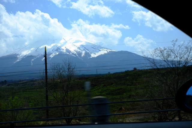 富士山を抜けるあたりで微妙な天気になって。